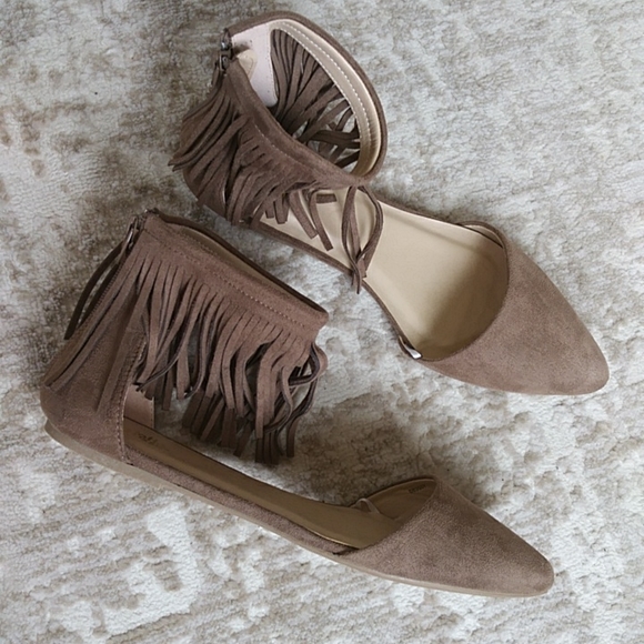 Charlotte Russe Fringe Ankle Faux Suede Pointy Toe Flat Shoes 10 Brown - Picture 2 of 16